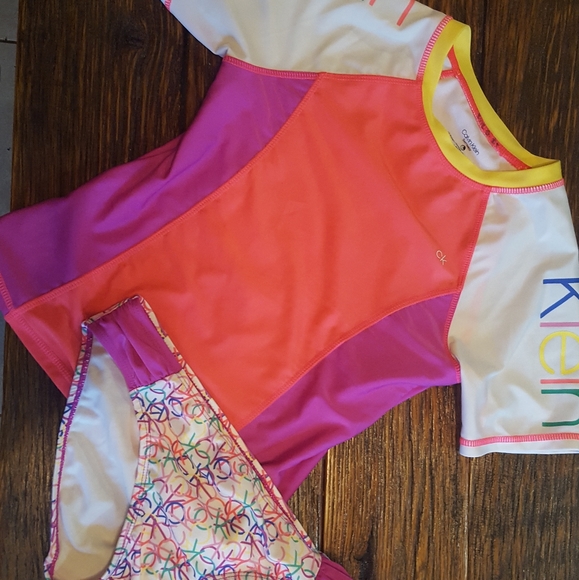 Calvin Klein Other - Calvin Klein children's swim suit set size large
